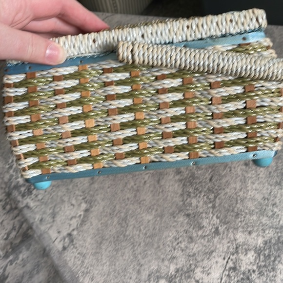 Mid-century Belding Corticelli Sewing Box - Made in Japan - Picture 10 of 12